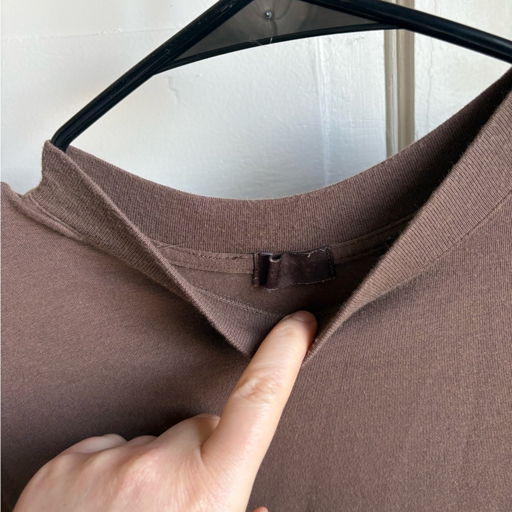 Skims Boyfriend Short Sleeve T-Shirt - Picture 3 of 5